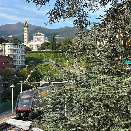 Casa Genova Arenzano - Vicino Alla Stazione - 5 Minuti A Piedi Dal Mare *